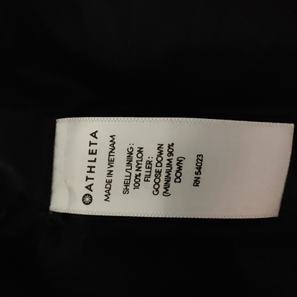 Athleta Down-kind Packable Jacket SZ.XS - Picture 5 of 6